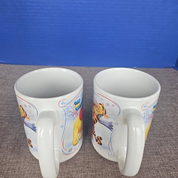 Disney Winnie The Pooh Set of 2 Coffee Mugs Snow Day Time For Play Tigger - Picture 4 of 9